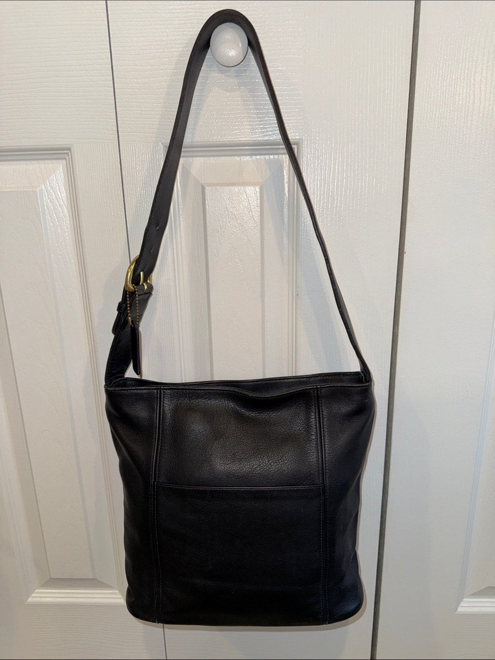 Vintage Coach Erickson Leather Shoulder Bag No. 4159 Black - Very Good Condition